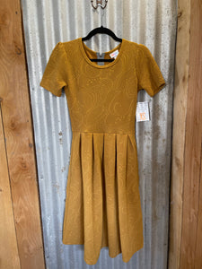 XS: NWT Lularoe Dress
