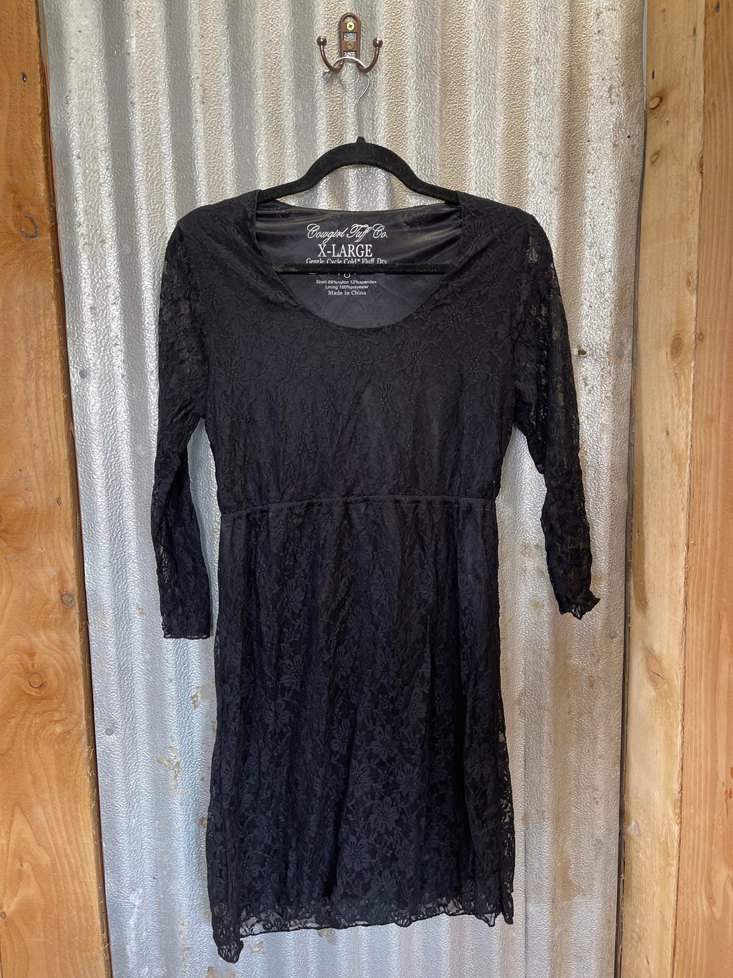 SMALL: NWOT Black Lace Dress